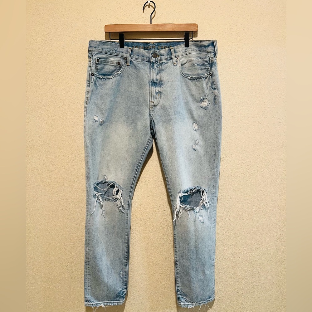 American Eagle Outfitters Men's Relaxed Ripped Jeans - 38x32